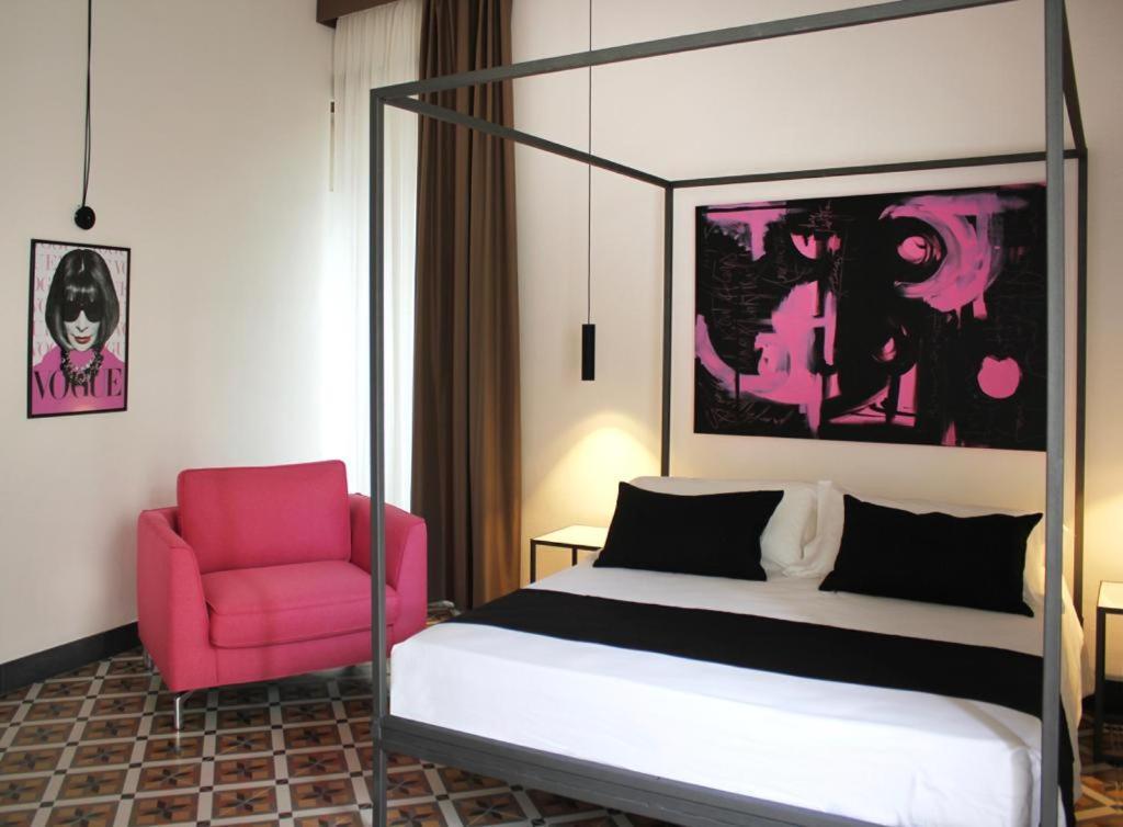 Aparthotel Isabella Di Castiglia *
