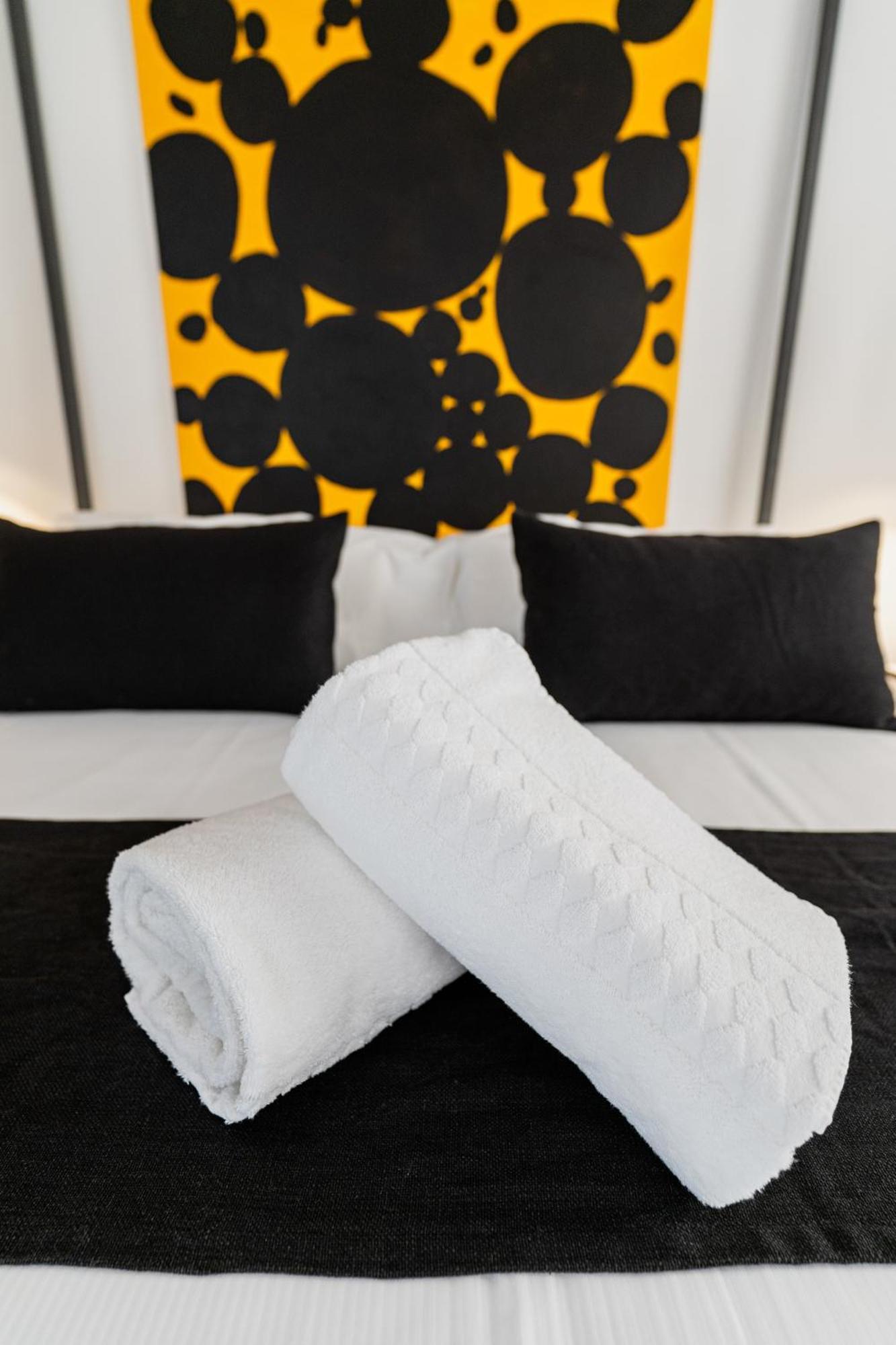 Aparthotel Isabella Di Castiglia *